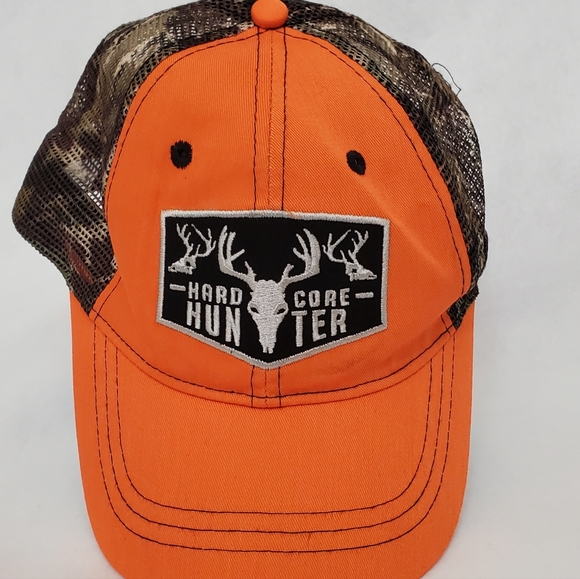 Hard Core Hunter Infinity Trucker Camo Deer Patch Hat - Picture 1 of 9